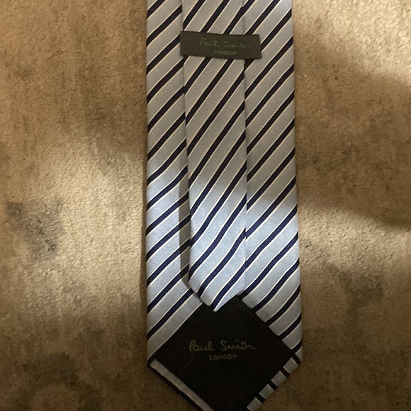 Paul Smith London light blue with navy tie - Picture 2 of 3